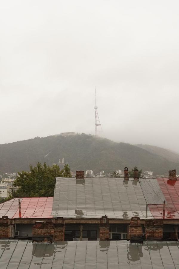 D And D Hotel Tbilisi Exterior foto